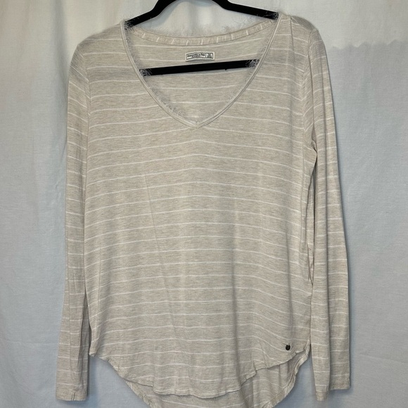 Abercrombie & Fitch A&F Long Sleeve V-Neck Striped Tunic Fringe Accent M - Picture 2 of 10